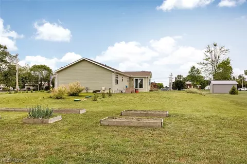 Exterior - 14446 State Route 301, Lagrange, OH 44050 photo 7 of 9
