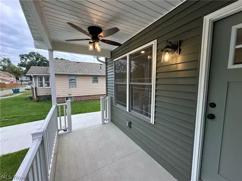Exterior - 434 8th St, Struthers, OH 44471 photo 1 of 1