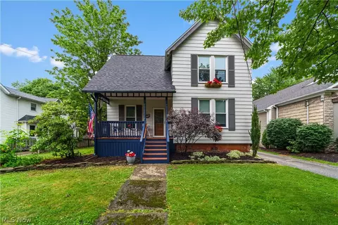 4721 Maple St, Willoughby, OH 44094