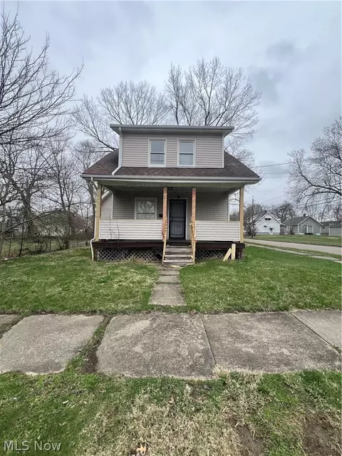547 Van Everett Ave, Akron, OH 44306
