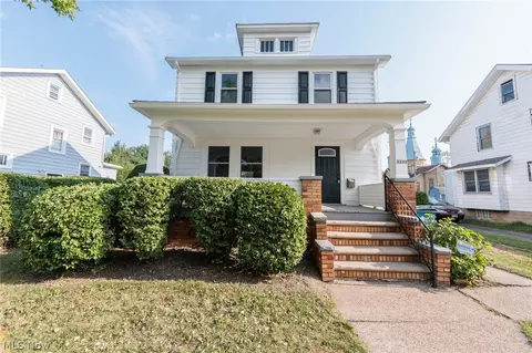 2233 E 33rd St, Lorain, OH 44055