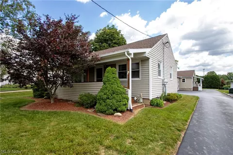 128 Woodlawn Ave NW, Canton, OH 44708