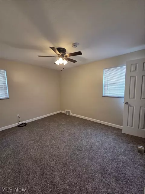 472 E 222nd St, Euclid, OH 44123 photo 24