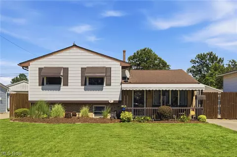 4423 Palm Ave, Lorain, OH 44055