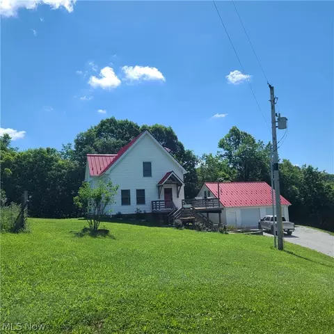 1664 Township Road 192, Adena, OH 43901