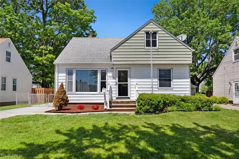 16018 Muskingum Blvd, Brook Park, OH 44142