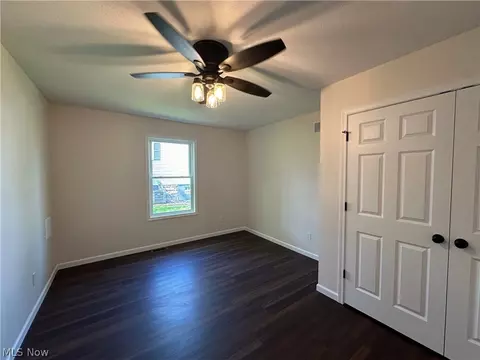 Bedroom - 363 Sexton St, Struthers, OH 44471 photo 1 of 5