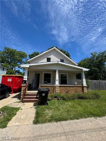 9805 Nelson Ave, Cleveland, OH 44105