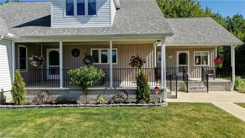 Exterior - 6841 Us 322, Windsor, OH 44099 photo 5 of 12