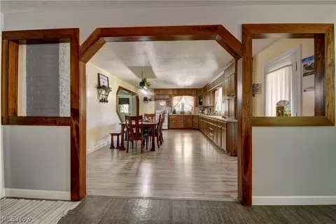 Entry Way - 6841 Us 322, Windsor, OH 44099 photo 7 of 9