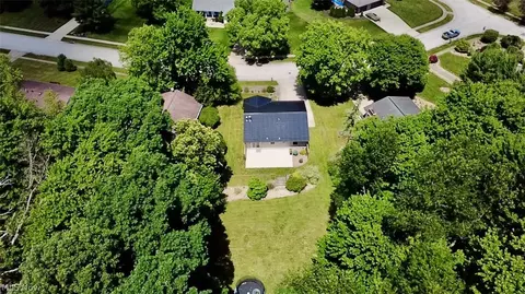 424 Garner Dr, Mogadore, OH 44260 photo 6