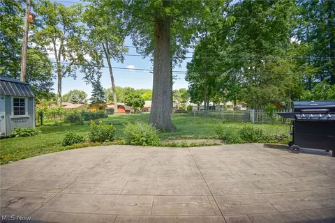 816 Bennett Dr, Elyria, OH 44035 photo 40
