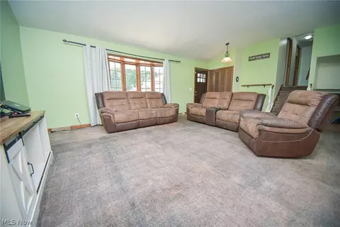816 Bennett Dr, Elyria, OH 44035 photo 7