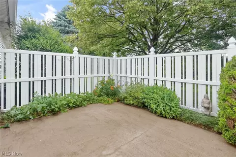1044 Patrick Pl #12, Wooster, OH 44691 photo 33