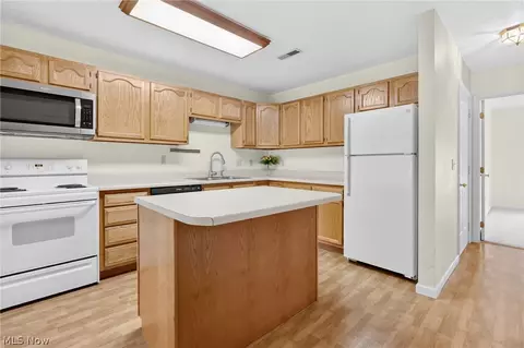1044 Patrick Pl #12, Wooster, OH 44691 photo 11