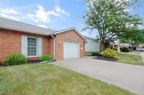 1044 Patrick Pl #12, Wooster, OH 44691 photo 3