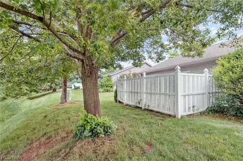 1044 Patrick Pl #12, Wooster, OH 44691 photo 32