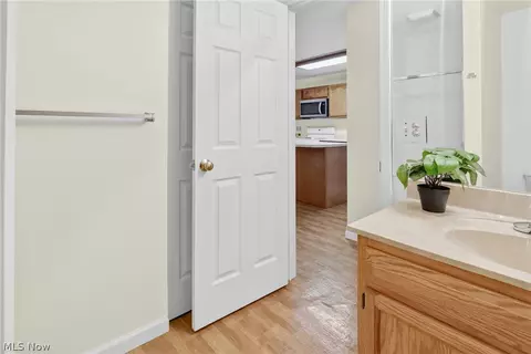 1044 Patrick Pl #12, Wooster, OH 44691 photo 16