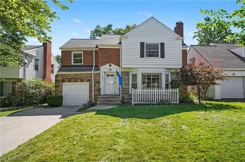 2171 S Belvoir Blvd, University Heights, OH 44118