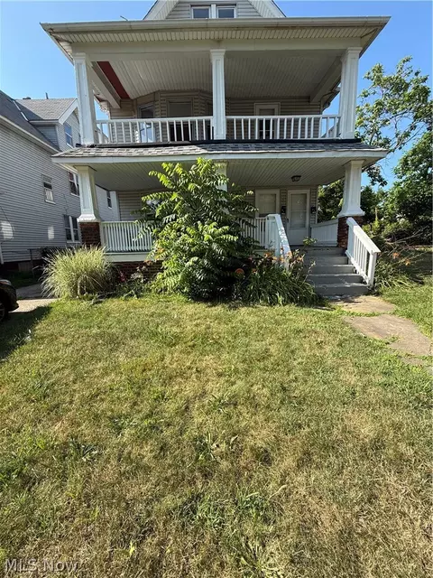 11521 Tuscora Ave, Cleveland, OH 44108