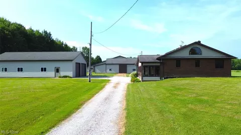 15227 Leroy Rd, Thompson, OH 44086