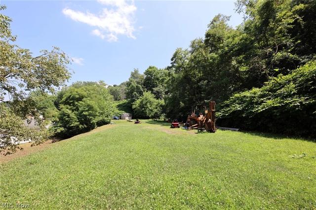 000 Indiana First And Fairview Rd, Chester, WV 26034