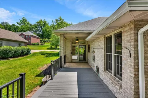 Exterior - 623 Bridgeview Ave, Chester, WV 26034 photo 7 of 12