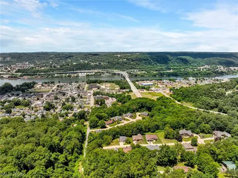 View/Area - 623 Bridgeview Ave, Chester, WV 26034 photo 8 of 8