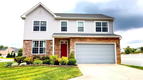 940 Longitude Ln, Amherst, OH 44001