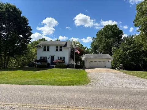9120 Howland Springs Rd SE, Warren, OH 44484