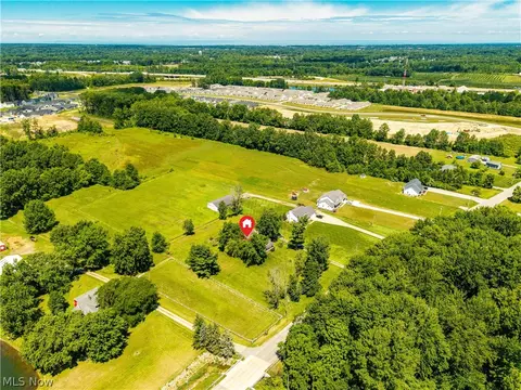 View/Area - 8134 Oberlin Rd, Elyria, OH 44035 photo 5 of 6