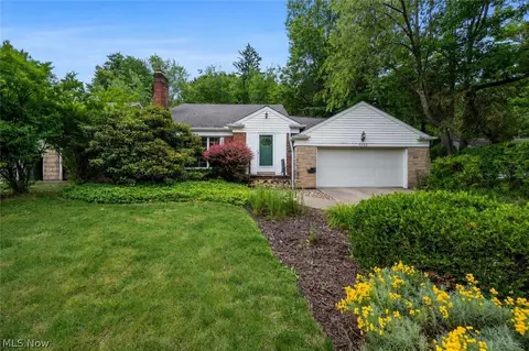 1552 S Belvoir Blvd, South Euclid, OH 44121