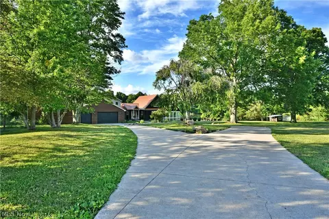 5305 Warren Sharon Rd, Vienna, OH 44473
