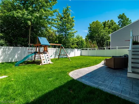 Exterior - 4671 Boulder Ln, Lorain, OH 44053 photo 6 of 8