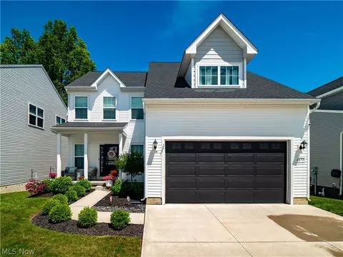 4671 Boulder Ln, Lorain, OH 44053
