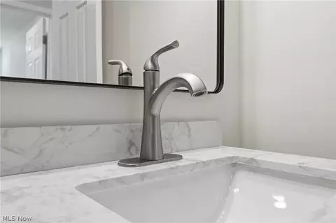 Bath - 461 Augdon Dr, Elyria, OH 44035 photo 3 of 3