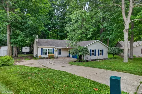 628 Park Oval, Madison, OH 44057