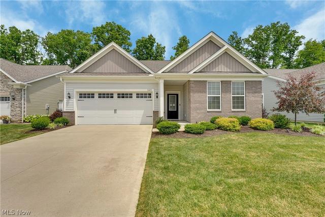 3123 Aspen Ln, Twinsburg, OH 44087