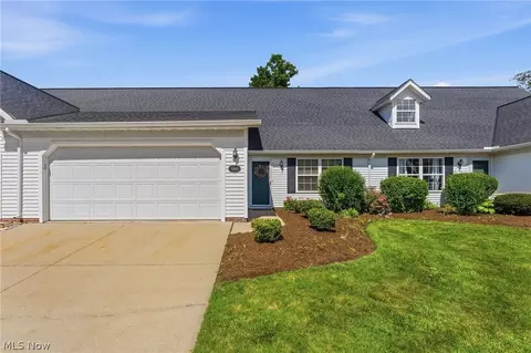 5401 Pebble Creek Ln, Painesville, OH 44077