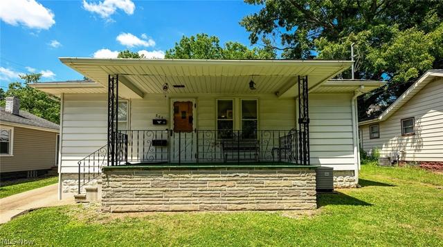 274 E Park Blvd, Akron, OH 44305