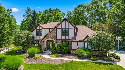 3173 Rosewood Oval, North Royalton, OH 44133