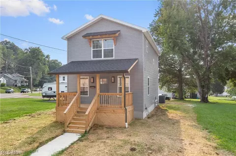 347 Luck Ave, Zanesville, OH 43701