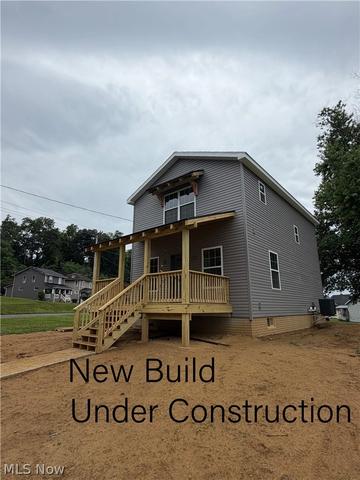 347 Luck Ave, Zanesville, OH 43701