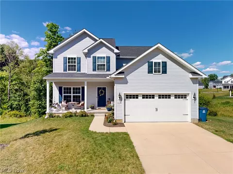 1223 Selena Grv, Uniontown, OH 44685