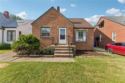 14519 Orchard Park Ave, Cleveland, OH 44111