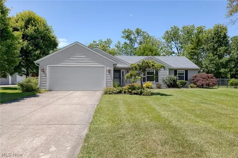 4164 Berkeley Dr, Sheffield Village, OH 44054