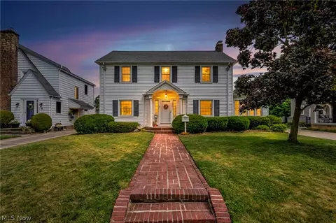 334 Cornell Ave, Elyria, OH 44035