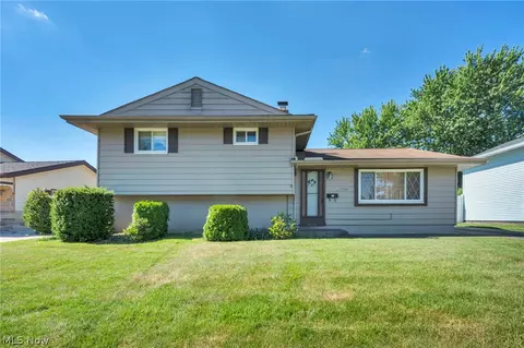 14121 Donald Dr, Brook Park, OH 44142