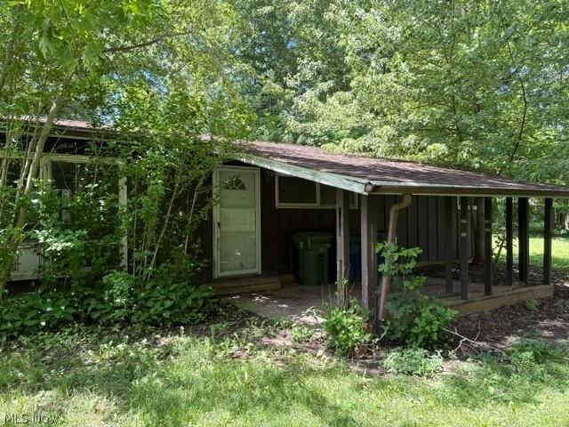 2033 Scenic Way, Akron, OH 44312