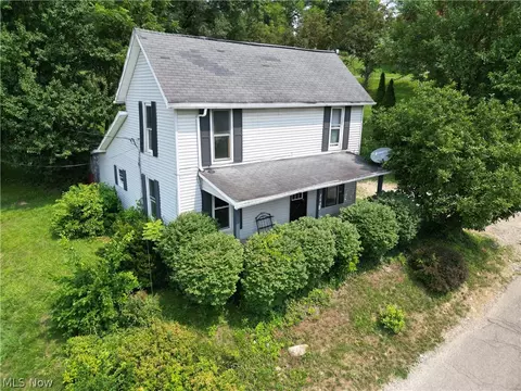 201 Center St, Coshocton, OH 43812